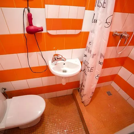 Apartment Mini On Rappoporta 7a-3 *