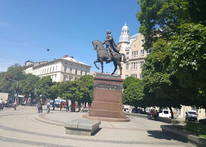 Mini On Rappoporta 7а Super Price!!! * Lviv